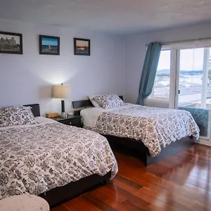 Homestay Hov House -hospitality Ocean View Victoria-, Victoria